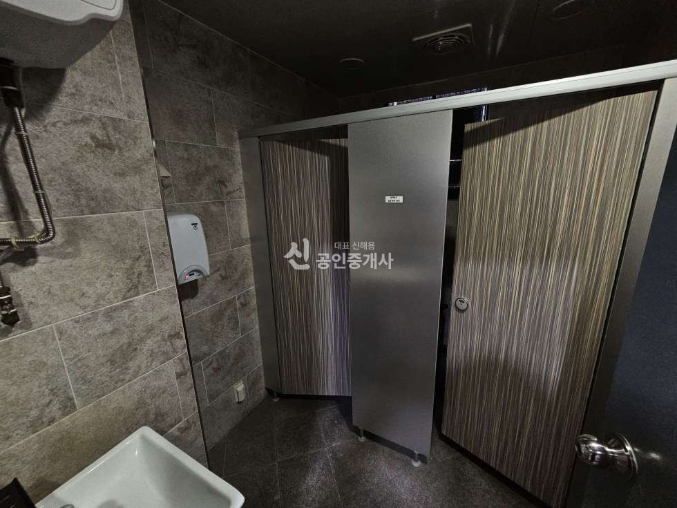 서울 강남구 역삼동 강남 역삼동 전용 58평 사무실 임대 : 역삼초 사거리 인근 월세 매물번호 11069 사진 7