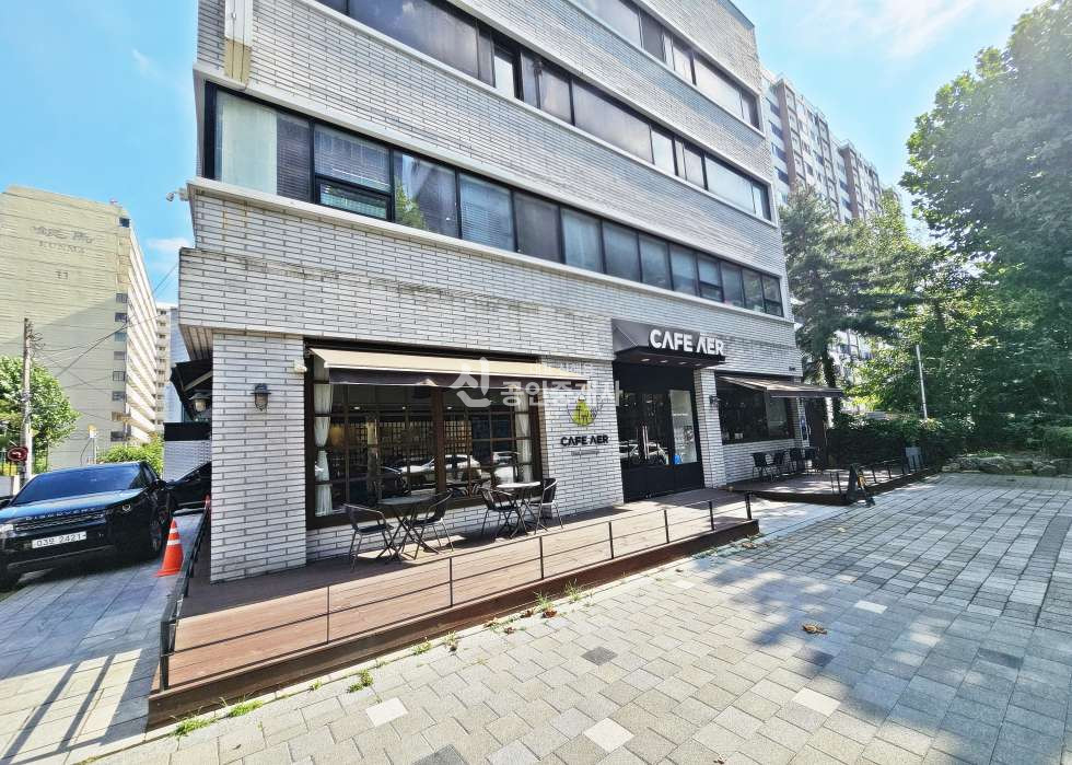 서울 강남구 대치동 강남 대치동 카페 임대 : 은마아파트 대로변 실 80평대 월세 매물번호 11092 사진 1