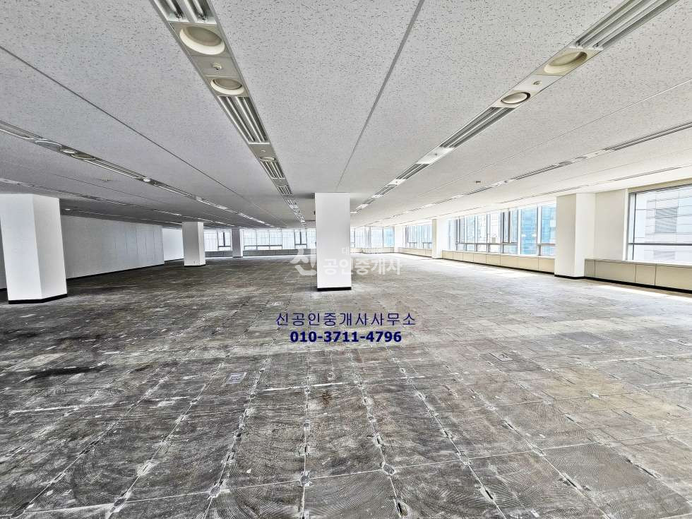 서울 마포구 상암동 1590 (상암 IT Tower) DMC 상암 IT타워 전용 200평 이상 사무실 디지털미디어시티역 대형 오피스빌딩 NOC 약 15만원 월세 매물번호 10139 사진 4